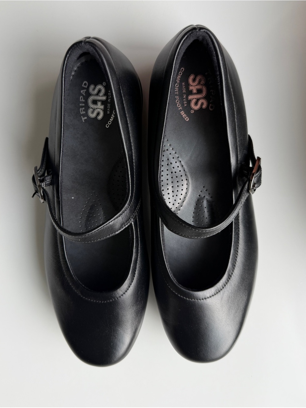 NEW Vintage SAS Black Mary Jane Maria Genuine Leather Flats US 8½ 8.5 In Box